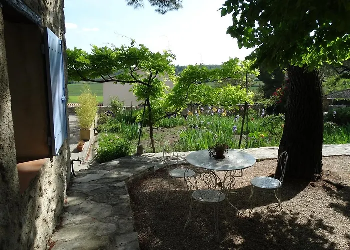 Le Clos Du Tilleul 3* Saint-Michel-l'Observatoire