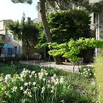 Le Clos Du Tilleul 3* Saint-Michel-lʼObservatoire